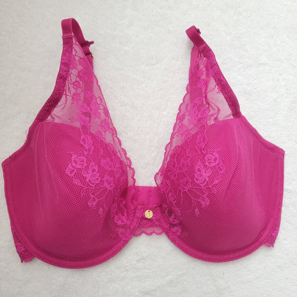 Natori Cherry Blossom Convertible bra